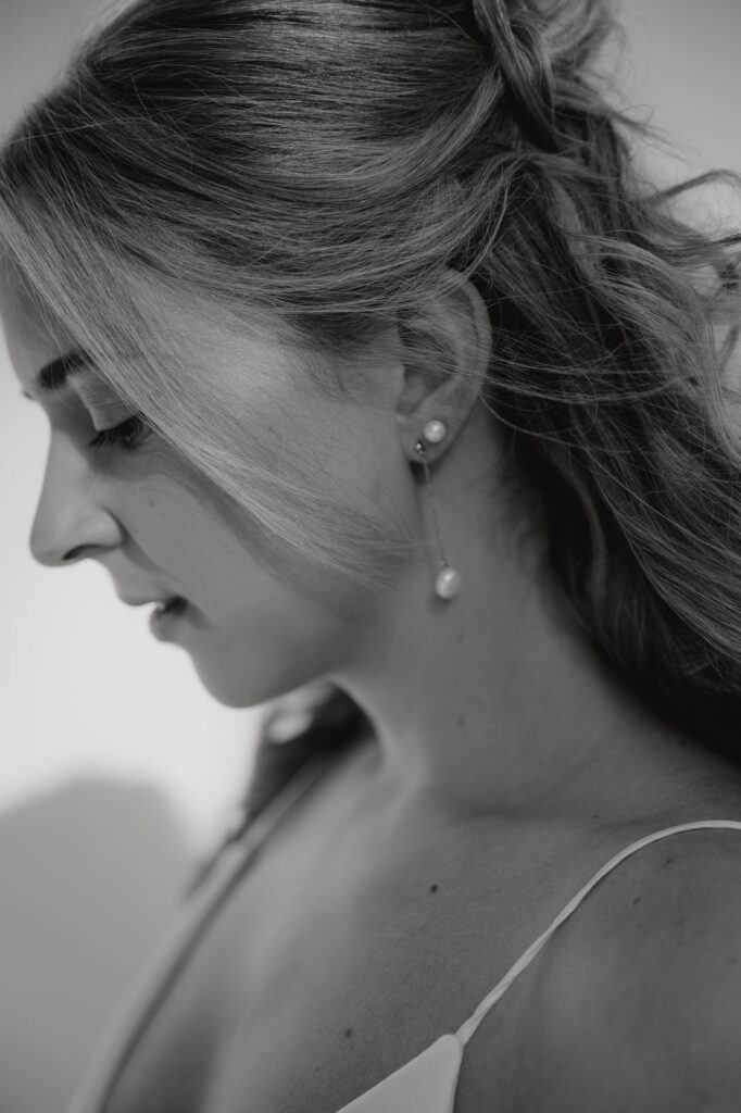 Hochzeitsfotografin in Klagenfurt für moderne, stilvolle und ungestellte Hochzeitsfotos