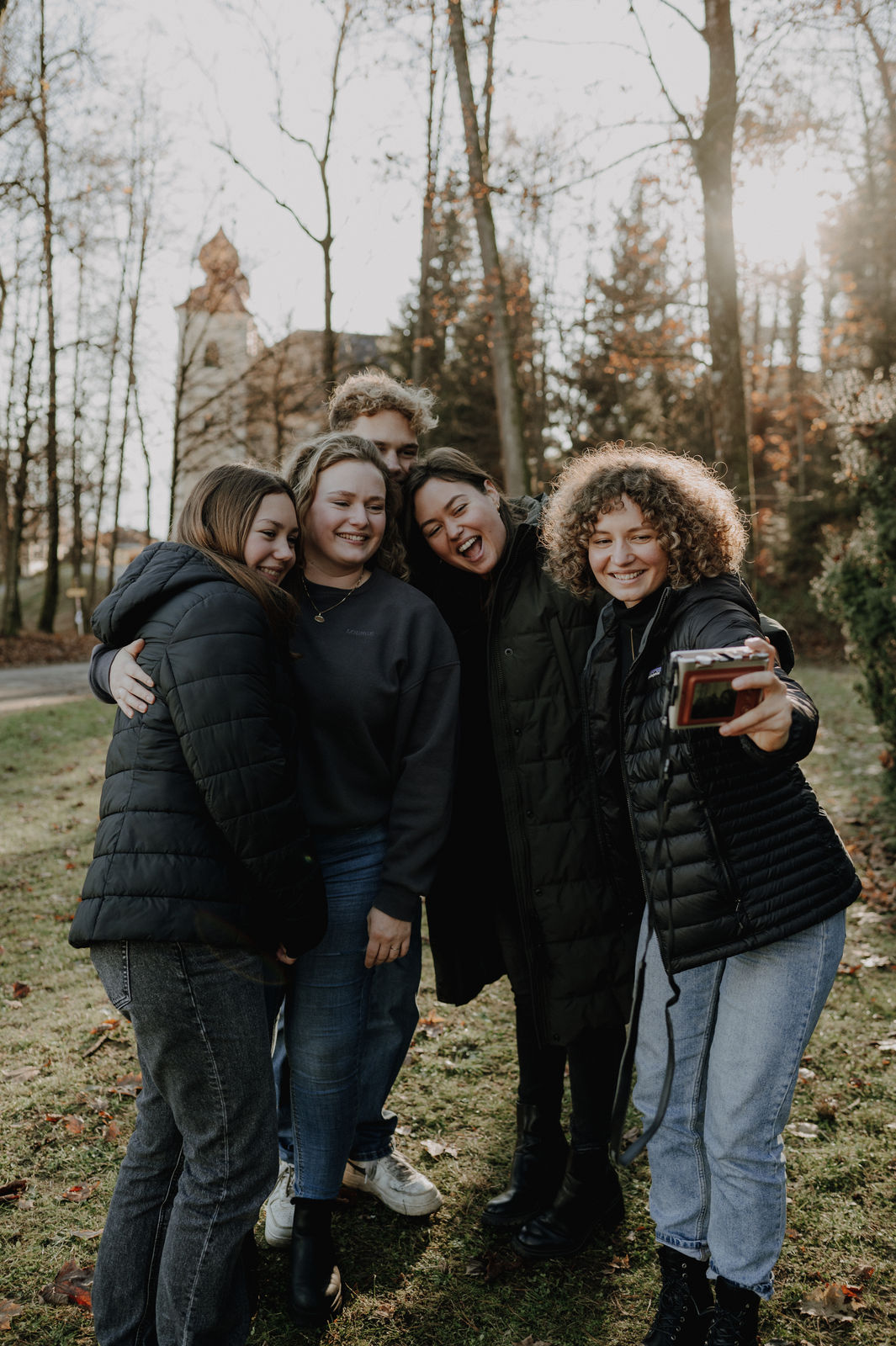 Natürliches Familienshooting in Kärnten am Kreuzbergl