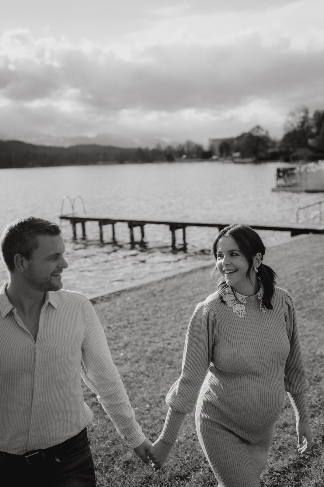 Babybauch Shooting Kärnten am Wörthersee bei Sonnenuntergang